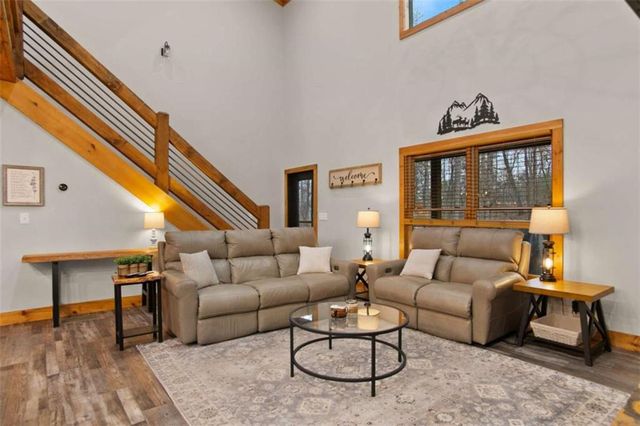 60 Cherokee Trail, Ellijay, GA 30540
