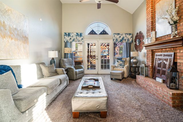 409 Red River Trail, Irving, TX 75063