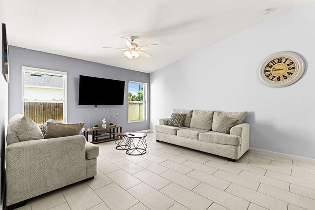 1022 41st Avenue, Vero Beach, FL 32960