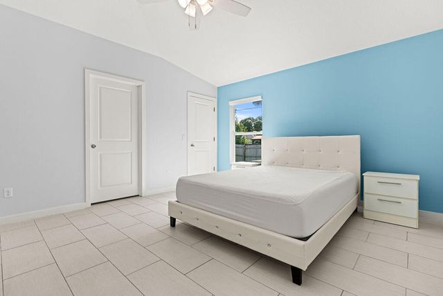 1022 41st Avenue, Vero Beach, FL 32960