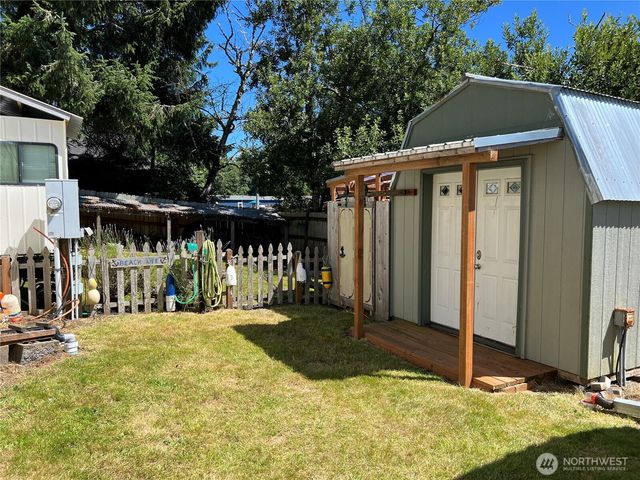 1913 321st Place, Ocean Park, WA 98640