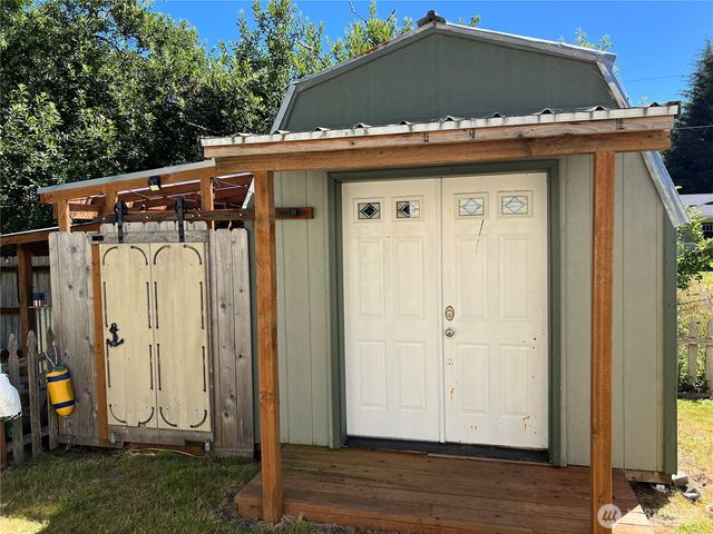 1913 321st Place, Ocean Park, WA 98640