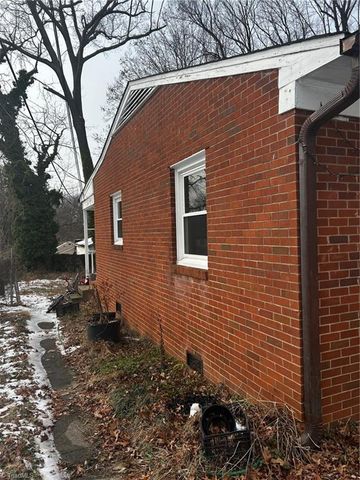 1412 Victory Street, Greensboro, NC 27407