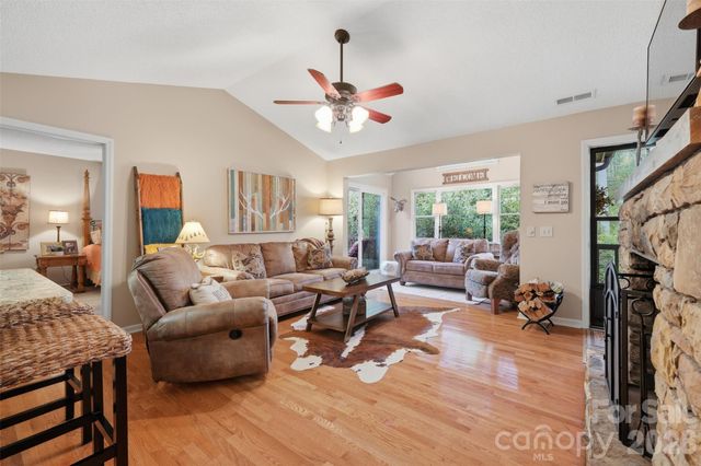 155 Glen Burney Lane C6, Blowing Rock, NC 28605