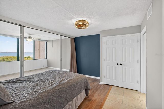 2621 COVE CAY DRIVE 902, Clearwater, FL 33760