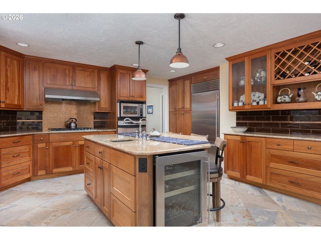 6905 Ne HIGHLAND Rd, Otis, OR 97368