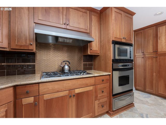 6905 Ne HIGHLAND Rd, Otis, OR 97368