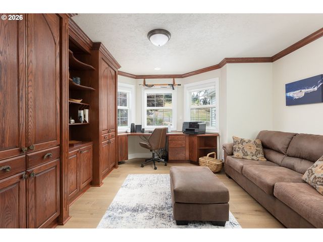 6905 Ne HIGHLAND Rd, Otis, OR 97368
