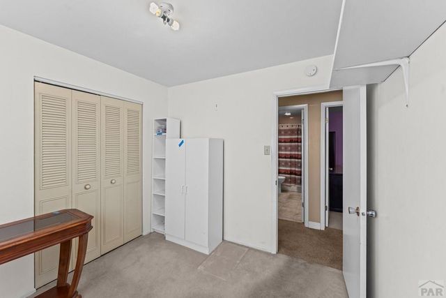 61 Radcliff Lane, Pueblo, CO 81005