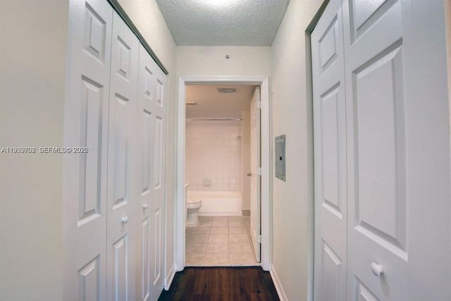 4159 N Haverhill Rd 1302, West Palm Beach, FL 33417