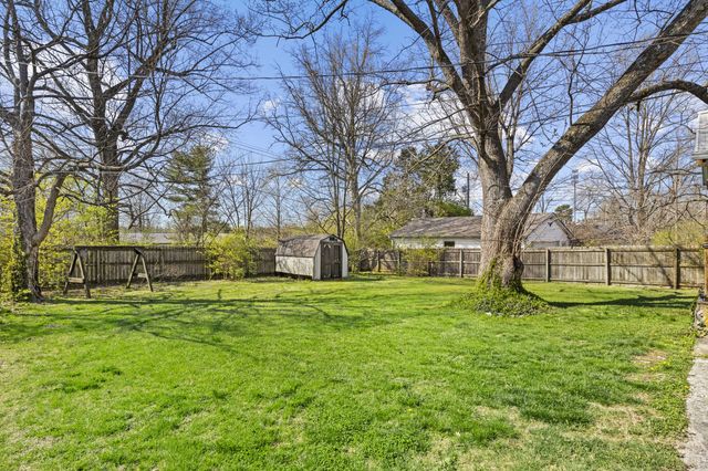 1516 Port Royal Drive, Lexington, KY 40504