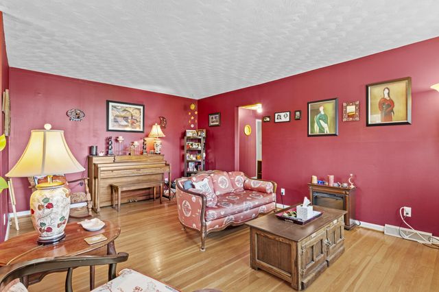 1516 Port Royal Drive, Lexington, KY 40504