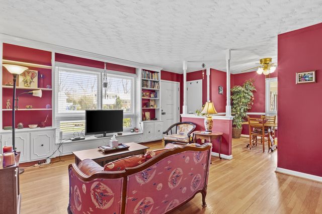 1516 Port Royal Drive, Lexington, KY 40504