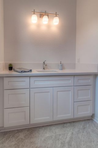 9168 Garlington Ct, Sacramento, CA 95829