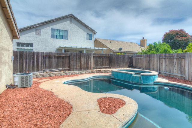 9168 Garlington Ct, Sacramento, CA 95829