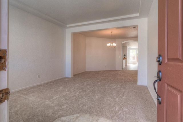9168 Garlington Ct, Sacramento, CA 95829