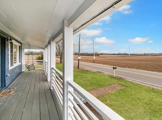 1528 W 153rd Avenue, Crown Point, IN 46307