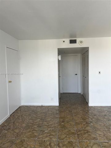 7601 E Treasure Dr 417, North Bay Village, FL 33141