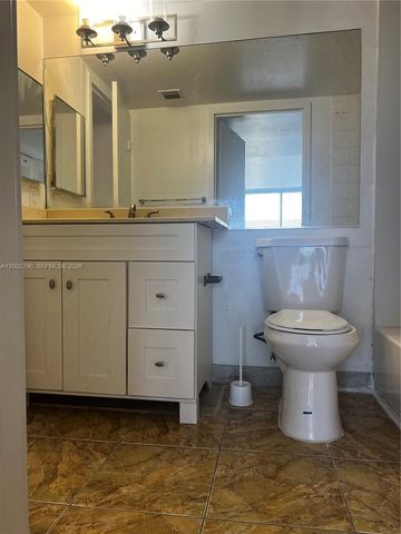 7601 E Treasure Dr 417, North Bay Village, FL 33141