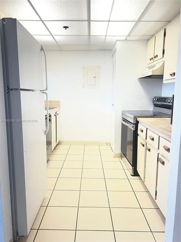 7601 E Treasure Dr 417, North Bay Village, FL 33141