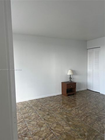 7601 E Treasure Dr 417, North Bay Village, FL 33141