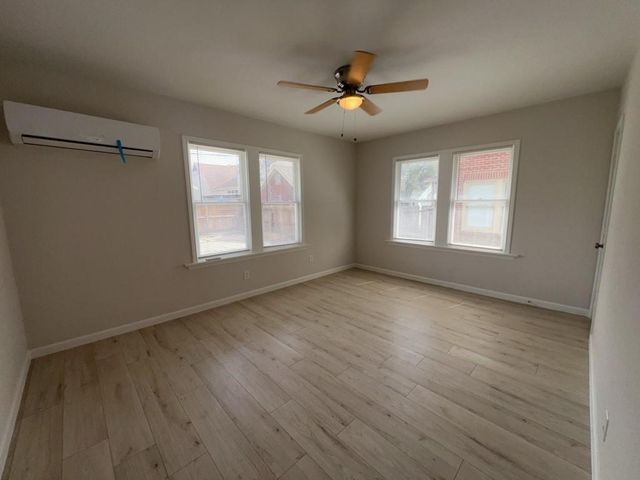 1006 Studewood Street, Houston, TX 77008