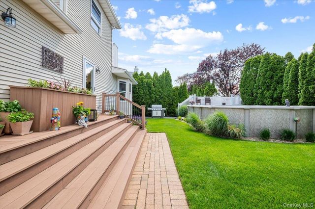 2442 6th Avenue, East Meadow, NY 11554