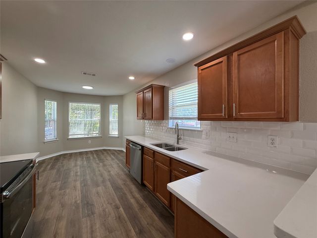 103 Santa Fe Trail, Justin, TX 76247