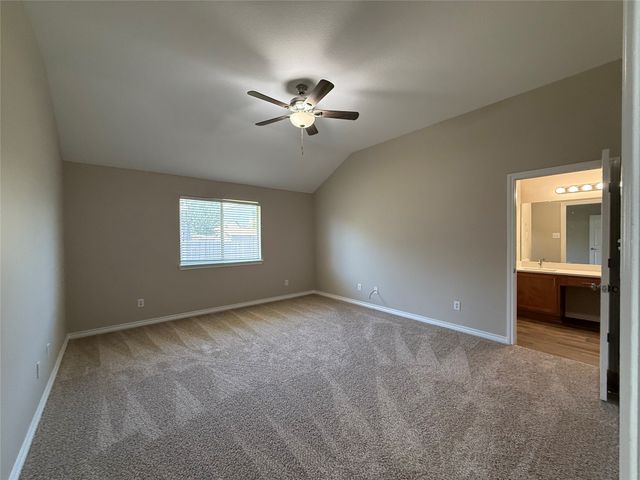 103 Santa Fe Trail, Justin, TX 76247