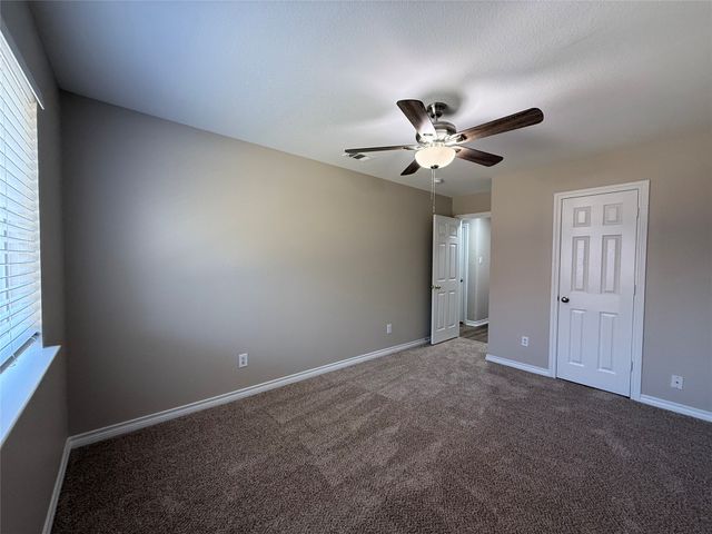103 Santa Fe Trail, Justin, TX 76247