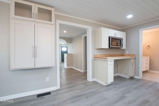 2751 Everett Street, Bristol, VA 24201