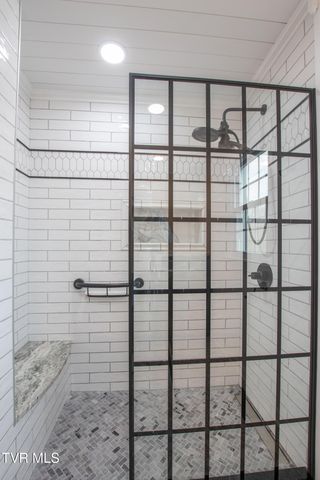 2751 Everett Street, Bristol, VA 24201