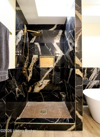 413 Camp St, Louisville, KY 40203