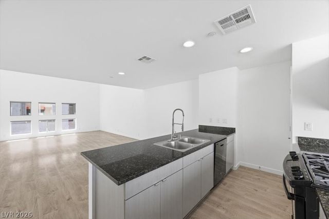 247 Tower Street, Las Vegas, NV 89101