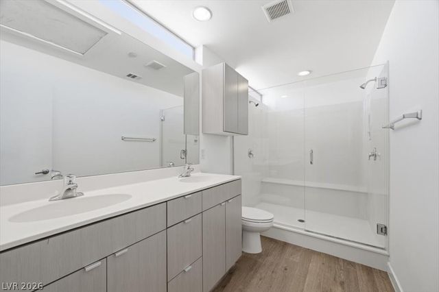 247 Tower Street, Las Vegas, NV 89101