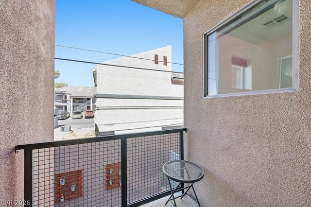 247 Tower Street, Las Vegas, NV 89101