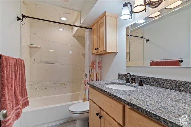 1401 W 1020 N, Clinton, UT 84015