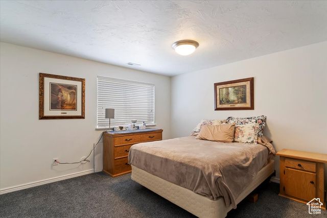 1401 W 1020 N, Clinton, UT 84015