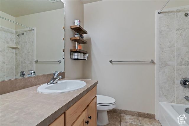 1401 W 1020 N, Clinton, UT 84015
