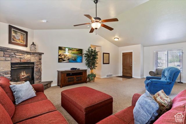 1401 W 1020 N, Clinton, UT 84015