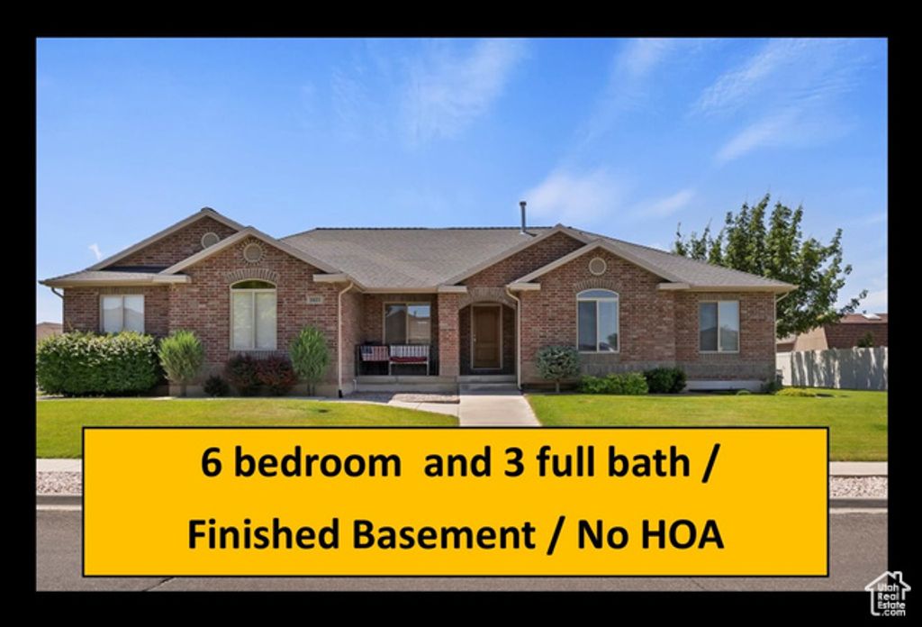 1401 W 1020 N, Clinton, UT 84015
