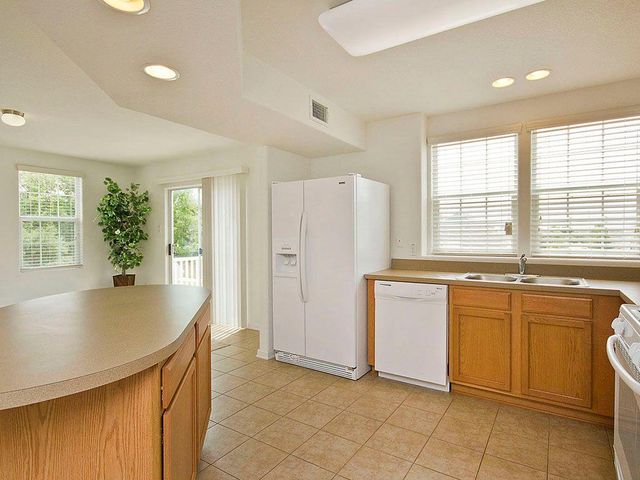 124 Trestle Tree ST AB, San Marcos, TX 78666