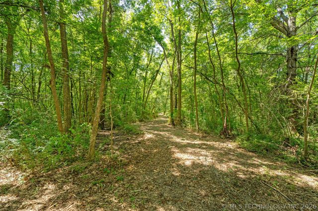 10 N Oklahoma Avenue, Okmulgee, OK 74447