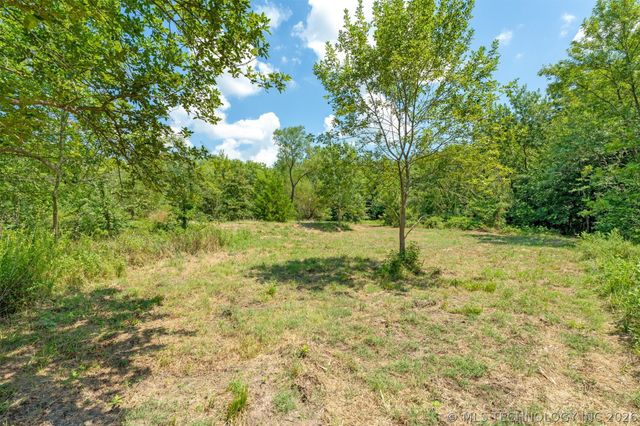10 N Oklahoma Avenue, Okmulgee, OK 74447
