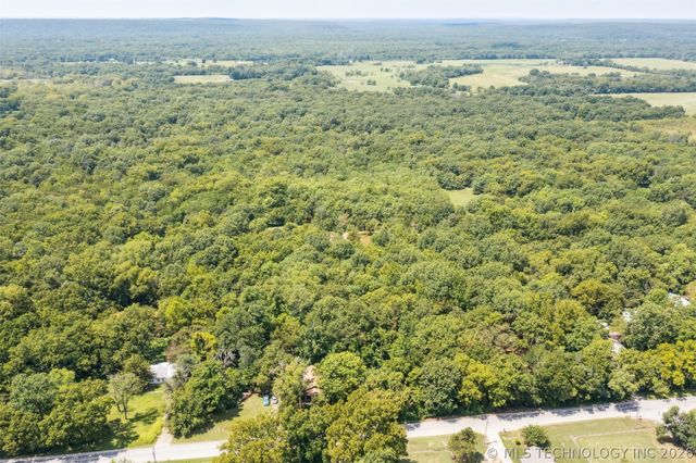 10 N Oklahoma Avenue, Okmulgee, OK 74447