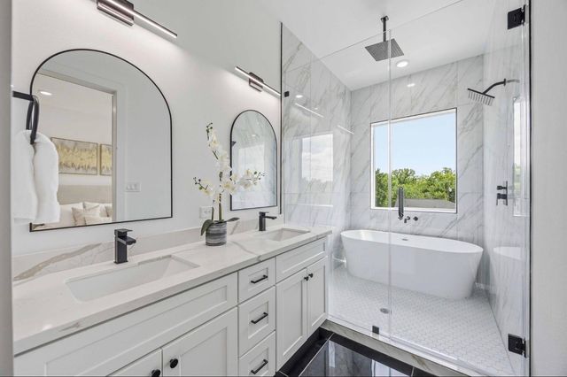 3103 Lelia Street B, Houston, TX 77026