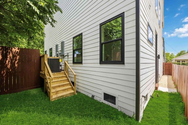 3103 Lelia Street B, Houston, TX 77026