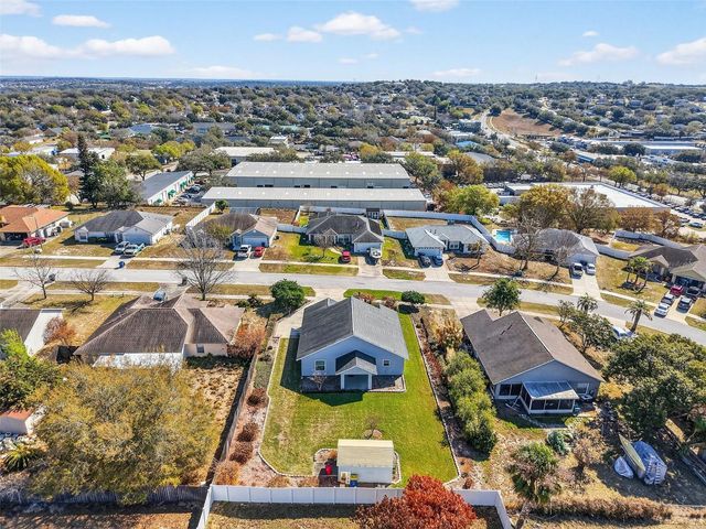 959 FOREST HILL DR., Minneola, FL 34715