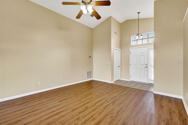 959 FOREST HILL DR., Minneola, FL 34715