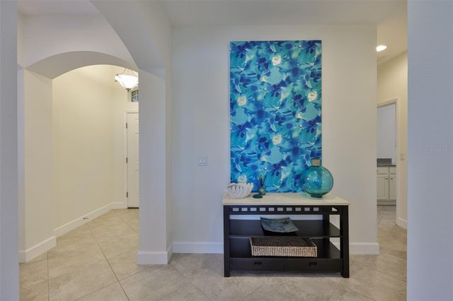 964 PEMBROKE POINT WAY, Sun City Center, FL 33573